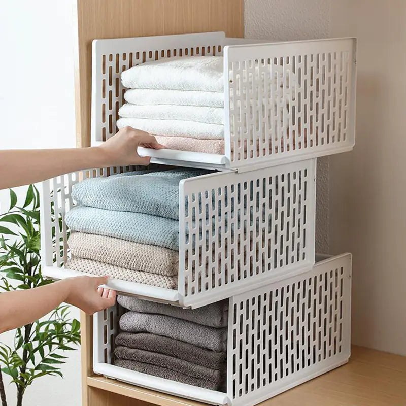 Wardrobe Pull-Out Basket Storage Rack
