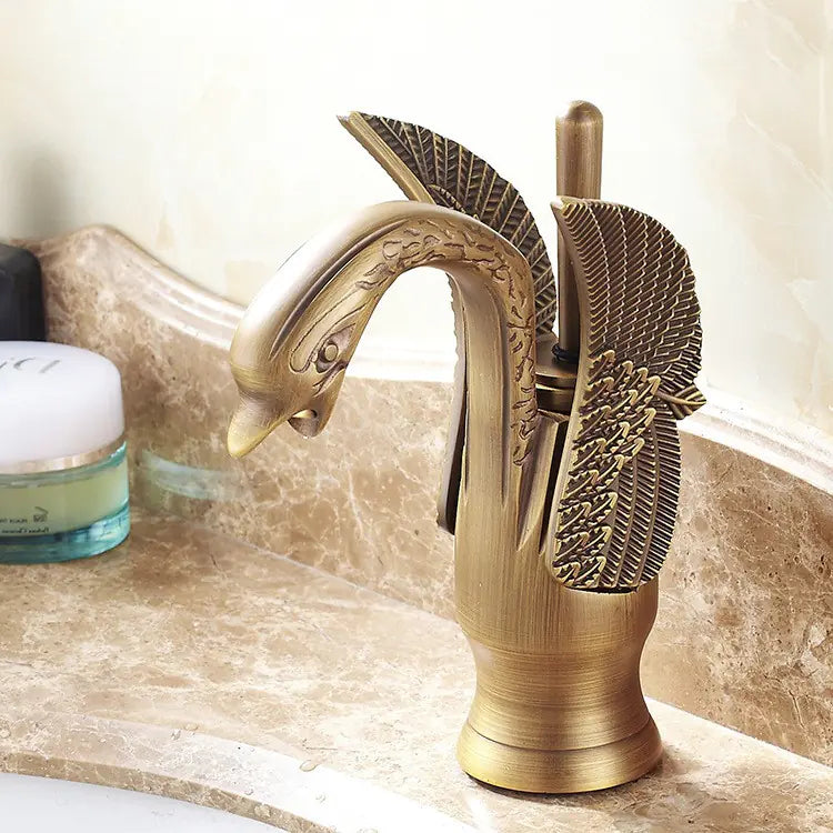 Antique-Style Brass Faucet for European Bathroom Sink